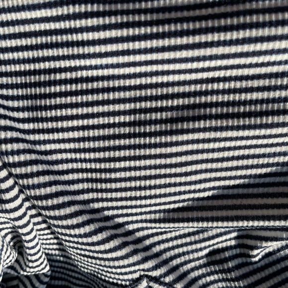 NWT MAUBY Double V Knit Raglan Navy stripe women’s top - Picture 2 of 3